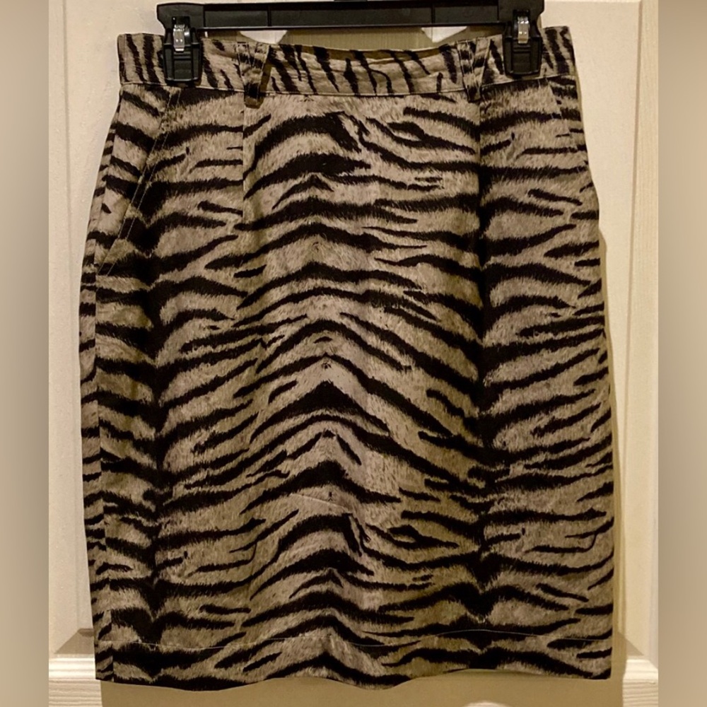 GALA 100% Silk Bold Black & Tan Safari Zebra Print Midi Skirt Womans SZ Small